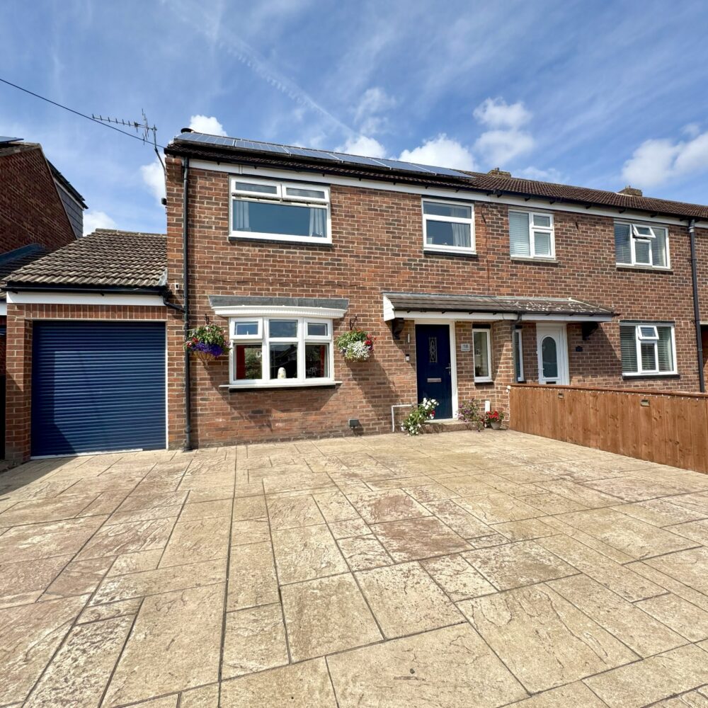 Whinstone View, Great Ayton, TS9 6AU
