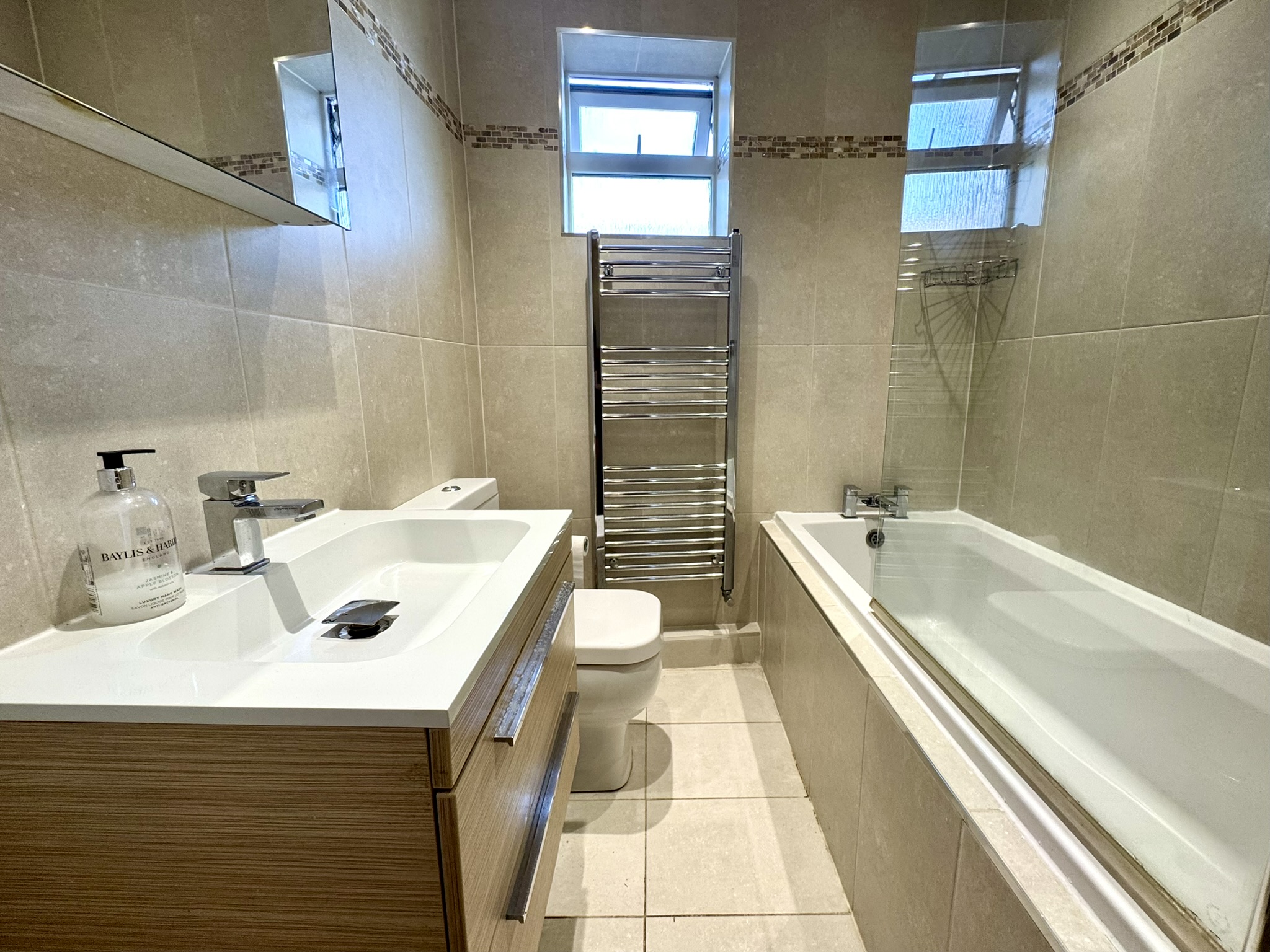 Pear Tree Cottages, High Lane, Maltby, TS8 0BH - Image 12